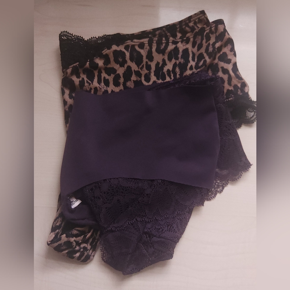 Victoria's Secret Black and Brown Lace Panties